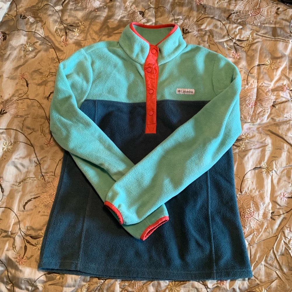 Columbia Women’s fleece pullover